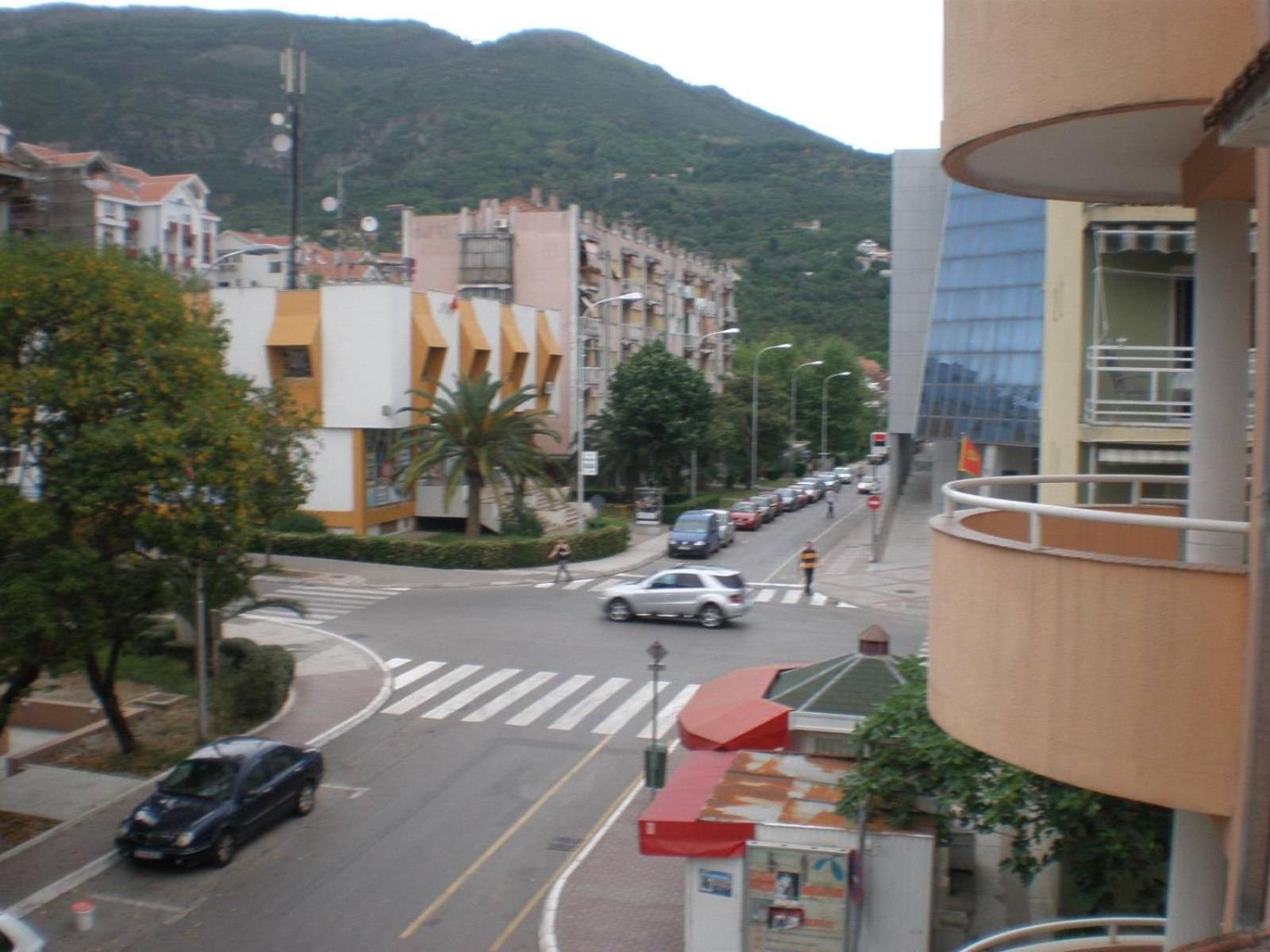 Jana 2 * Tivat
